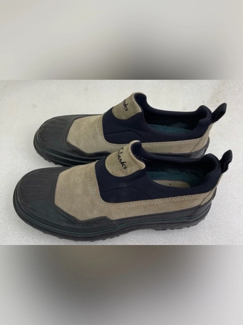 Clarks Muckers Waterproof Suede Slip On Duck Shoe W Sz 6 Tan Black Rain Mud Snow